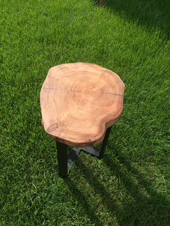 Стульчики из спила карагача